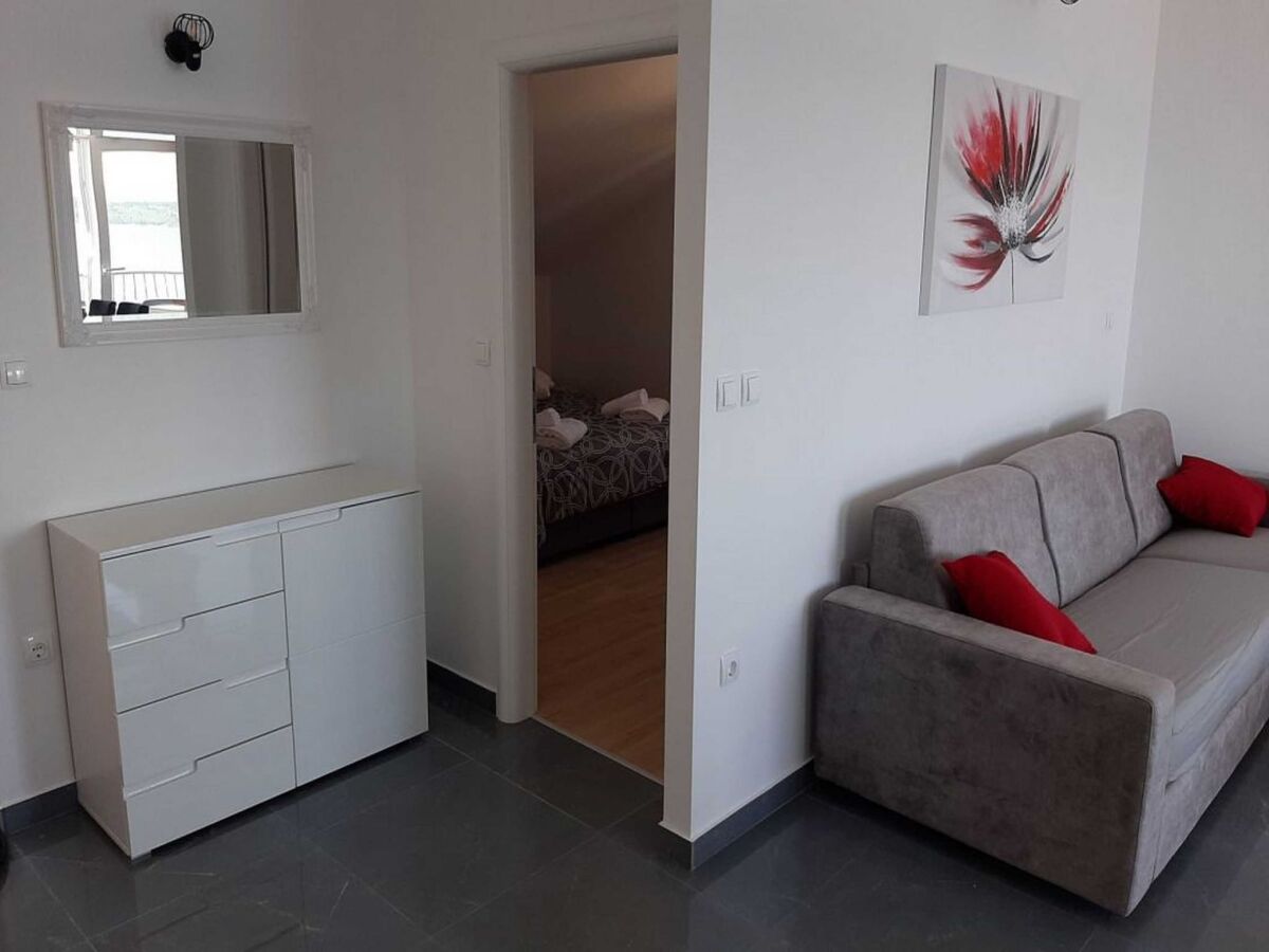 Apartment Apartments Dobrila - One Bedroom Apartment with Terrace and sea view - B1