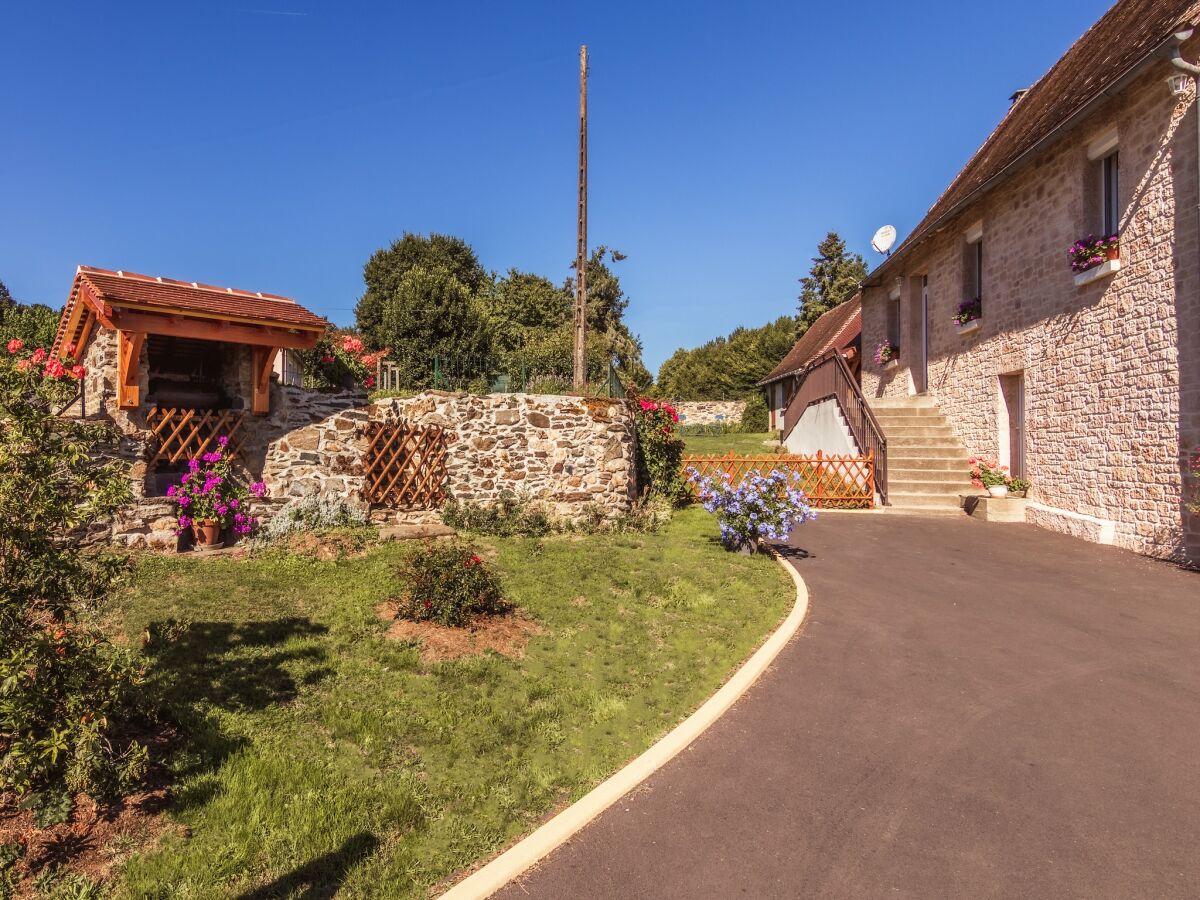Holiday house Schönes Ferienhaus in der Nähe von See und Wald - Outdoor photo 3