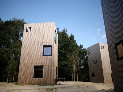 Holiday park Besondere Lodge mit toller Aussicht in Gulpen - Outdoor photo 4