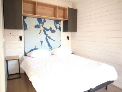 Holiday park Besondere Lodge mit toller Aussicht in Gulpen - Features photo 10