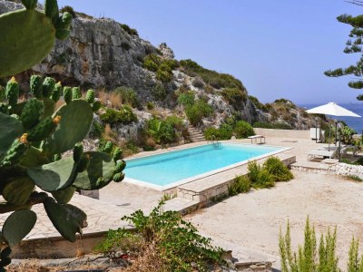 Holiday park Iglu-Haus Plemmirio mit Meerzugang & Pool - Outdoor photo 3