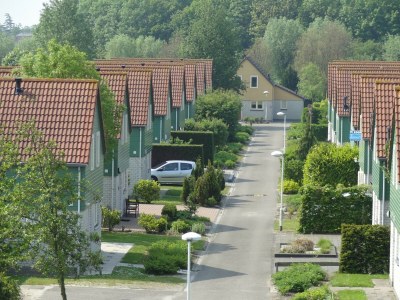 Holiday park Ferienhaus in Zeeland mit Garten - Outdoor photo 6
