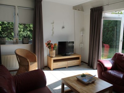 Holiday park Ferienhaus in Zeeland mit Garten - Features photo 9