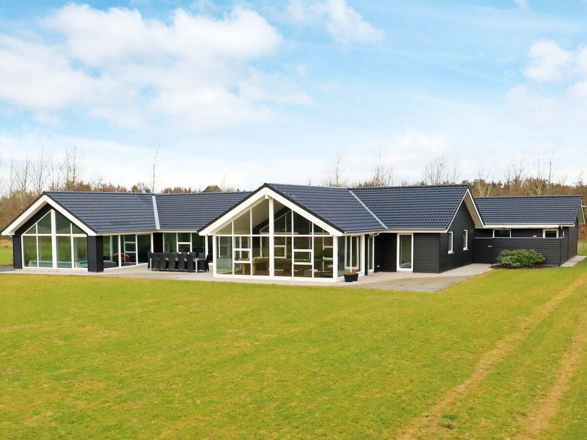 Holiday house 15 person holiday home in Højslev