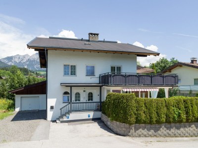 Holiday house Holiday flat in the centre of Söll with pool in Wilder Kaiser - Holiday house