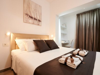Apartment Apartment Boris (ST) - Two Bedroom Apartment with Terrace and Jacuzzi - Features photo 9