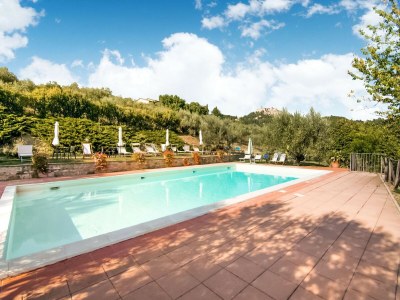 Farmhouse Tranquil Farmhouse in Umbria - Outdoor photo 7