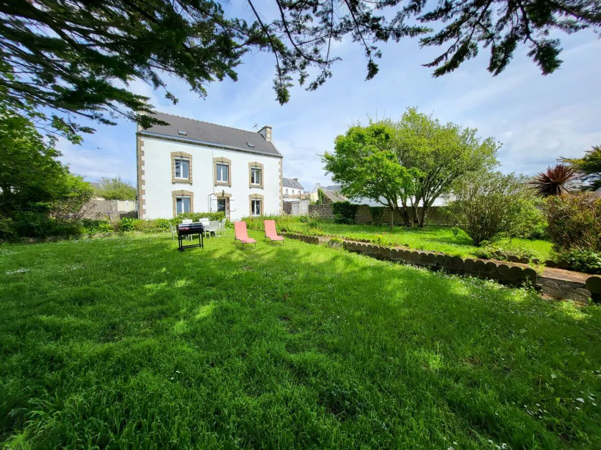 Holiday house 712-Maison Bretonne sea view 300m from the beach