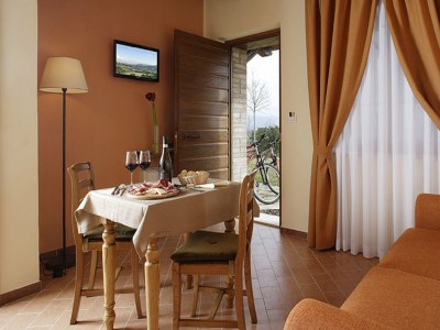 Holiday house Apartment in Umbria with Infinity Pool Views - Features photo 11