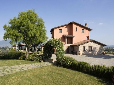 Holiday house Apartment in Umbria with Infinity Pool Views - Features photo 29