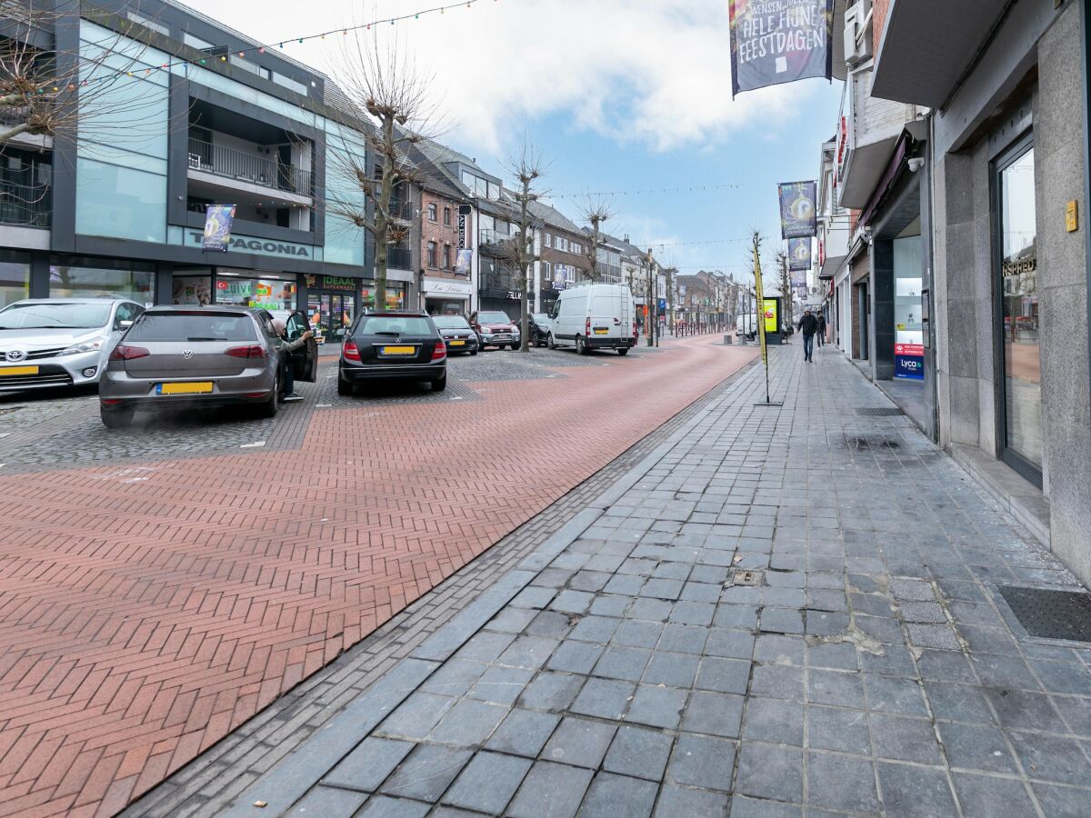 Apartment Maasmechelen Duplex Retreat - Outdoor photo 3