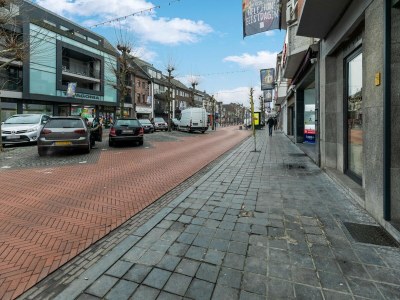 Apartment Maasmechelen Duplex Retreat - Features photo 9