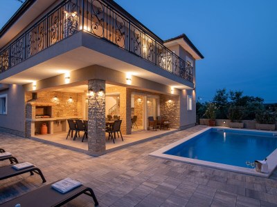 Villa Lusarci in Zgaljici, Krk - Villa