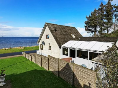 Holiday house Seaside Retreat in Hvalpsund-By Traum - Holiday house