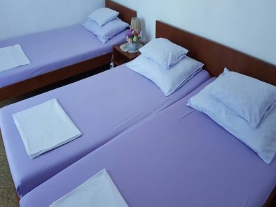 Apartment Rooms Milena - Triple Room with  External Private Bathroom - Features photo 6