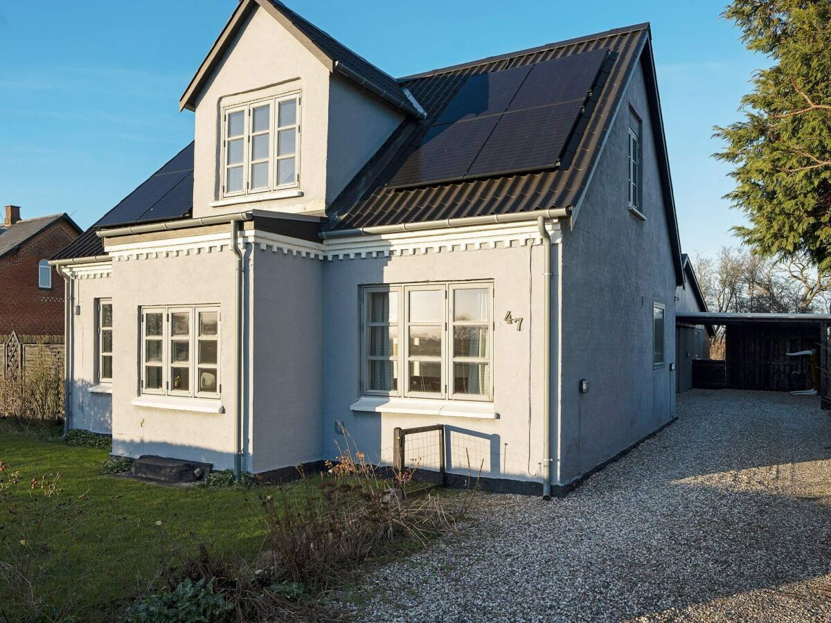 Holiday house 8 person holiday home in Nysted-By Traum