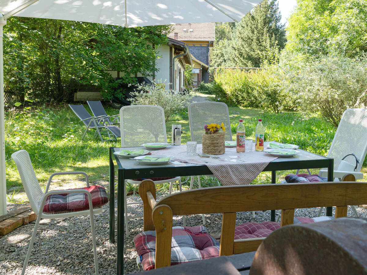 Holiday apartment Übernachten im Bahnhof Paulinzella mit Sauna