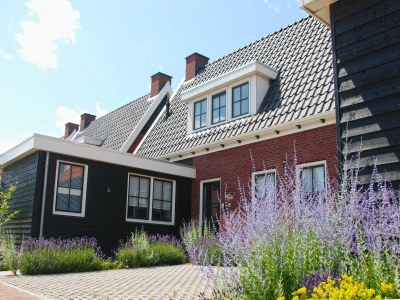 Holiday house Villa in Colijnsplaat near the Sea in Colijnsplaat - Holiday house