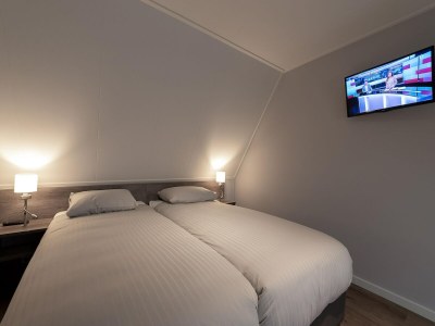 Holiday house Villa in Colijnsplaat near the Sea - Features photo 29