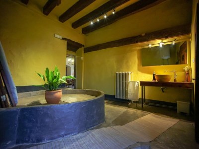 Cottage Mansion in Montmajor with Pool & Forest Nearby - Features photo 16