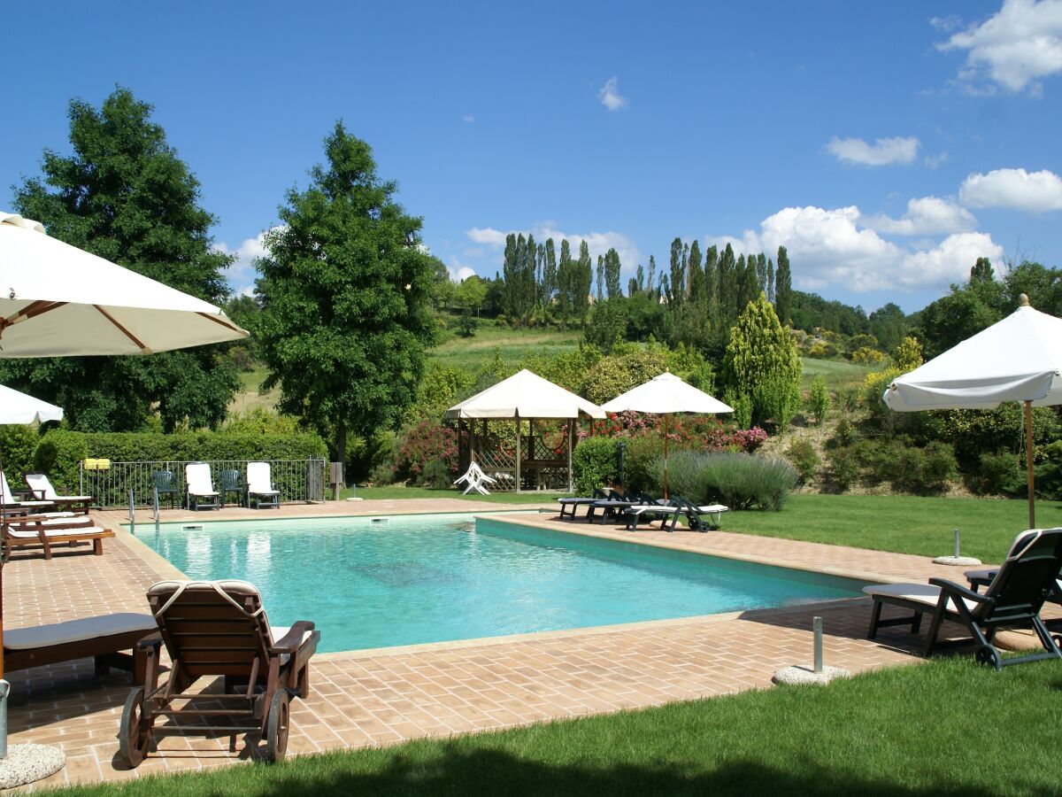 Holiday house Holiday Home in Montone with Pool & Garden - Outdoor photo 3