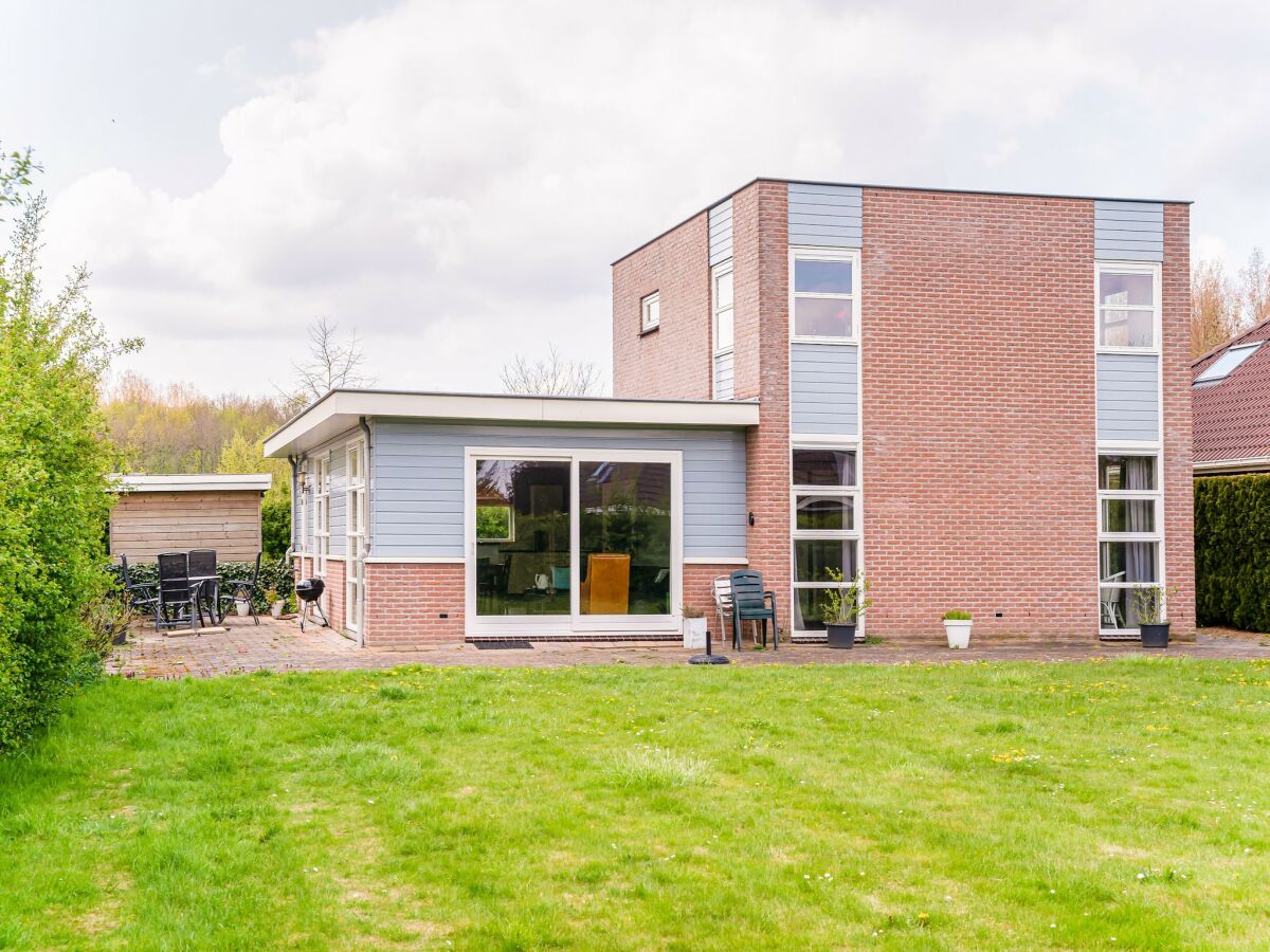 Holiday house Schönes Ferienhaus in Zeewolde mit Pool - Outdoor photo 4