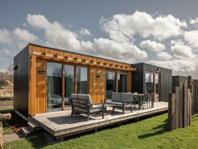 Holiday park Lodge near Brouwersdam & North Sea Beaches in Scharendijke - Holiday park
