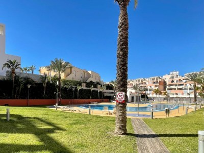 Apartment Apartment near beach with pools and hot tub - Outdoor photo 8