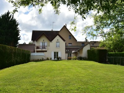 Holiday house Apartment in Faverolles in Strandnähe - Outdoor photo 9