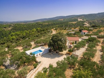 Holiday house Charmante Villa mit Schwimmbad - Outdoor photo 6