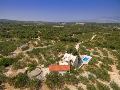 Holiday house Charmante Villa mit Schwimmbad - Environment photo 22