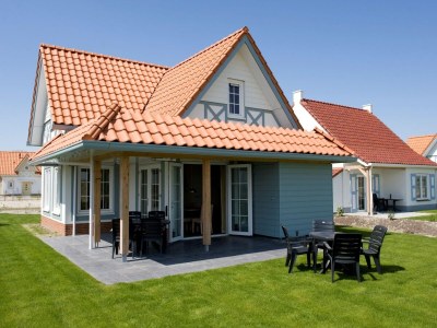 Holiday park Villa in Cadzand-Bad near North Sea Beach in Cadzand-Bad - Holiday park