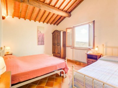 Apartment Apartment with Garden, Pool - Features photo 23