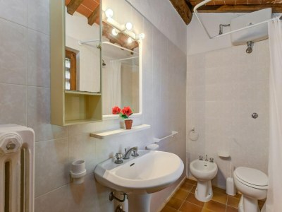 Apartment Apartment with Garden, Pool - Features photo 25