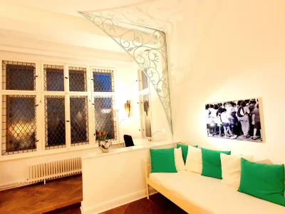 Holiday apartment Apartment Large 3 room apartment 2 separate bedrooms top city location 105 square meters in Berlin - Features photo 21