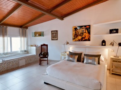 Villa Villa in Spanien mit Pool und Garten - Features photo 23