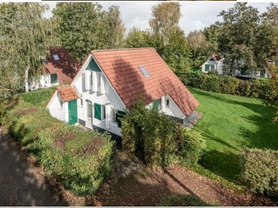 Holiday park Quietly situated country house, near Langweer - Outdoor photo 3