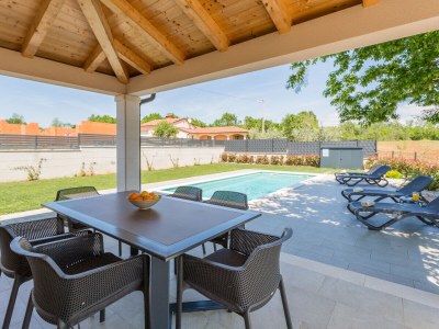 Villa Stefany with pool - Outdoor photo 7