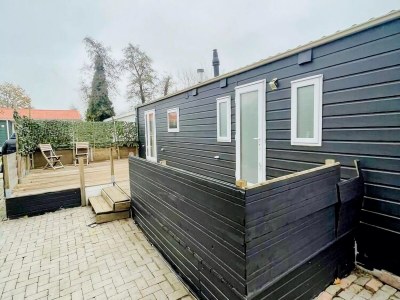 Holiday house Quiet residence with spacious garden near Alkmaar, in the middle of nature - Outdoor photo 2