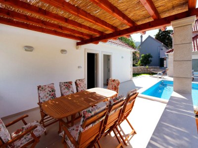 Villa Villa in Kroatien mit Bergblick - Outdoor photo 4