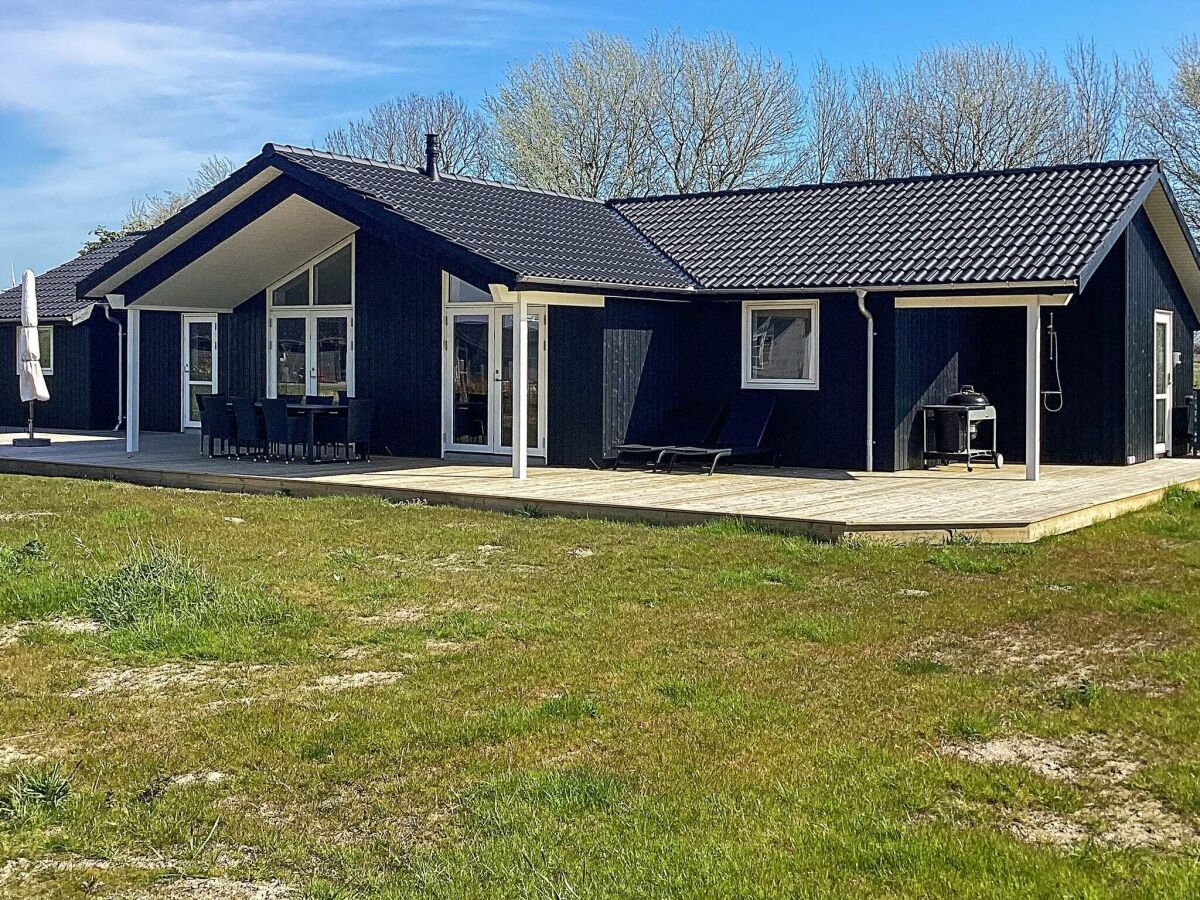 Holiday house 10 person holiday home in Idestrup-By Traum