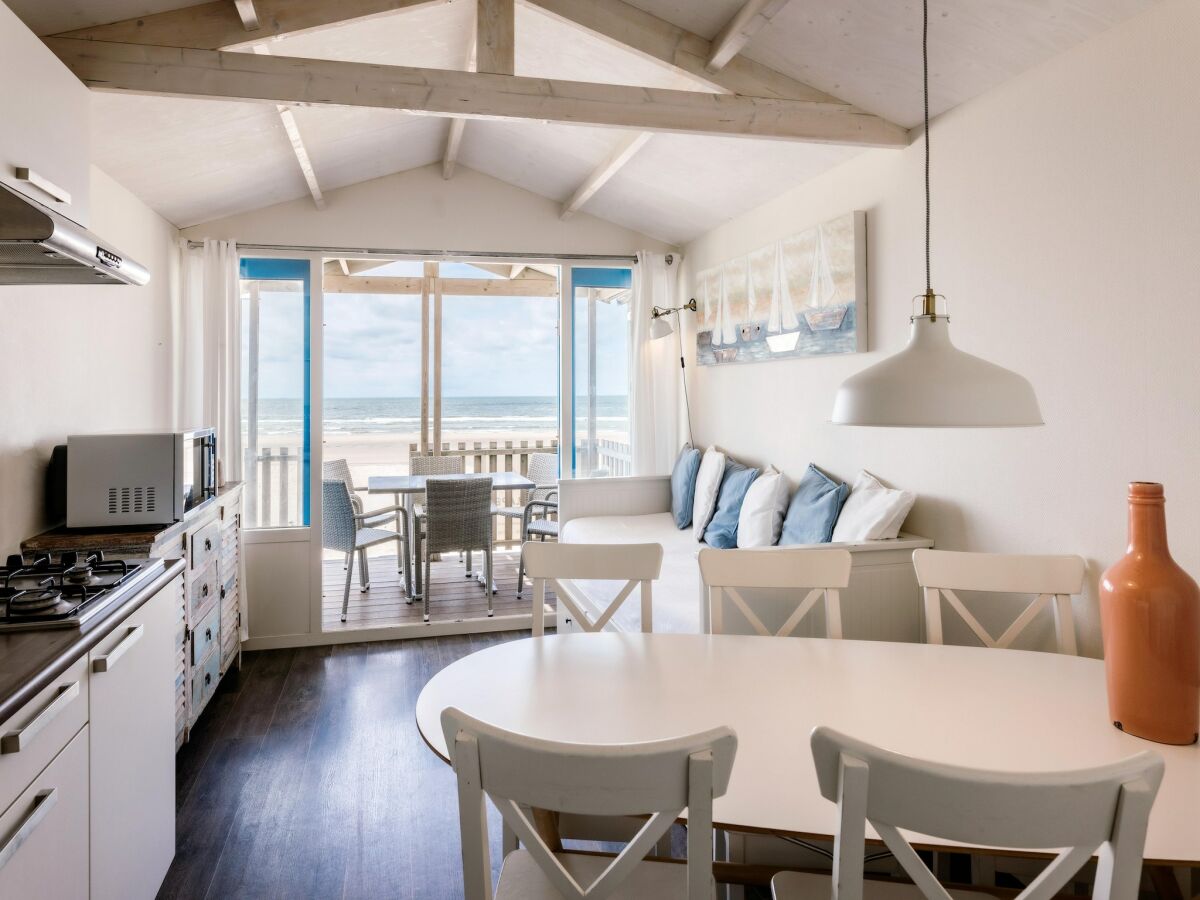 Holiday park Beach House in Wijk aan Zee with Sea View