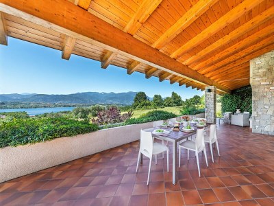 Villa Villa Vittoria in Manerba del Garda - Villa