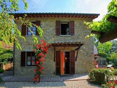 Villa Villa in der Toskana mit Pool und Talblick - Outdoor photo 8