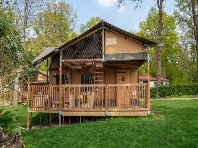 Holiday park Glamping Tent by Lake De Rhederlaag - Outdoor photo 4