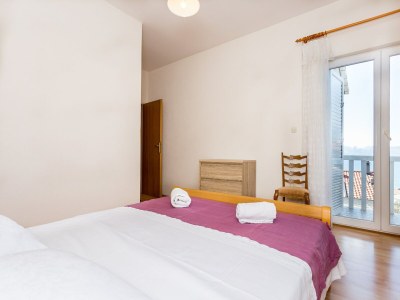 Apartment Magdales - Comfort Three Bedroom Apartment - Features photo 13