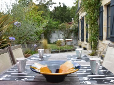Holiday house Luxuriöses Ferienhaus mit Garten in Strandnähe - Outdoor photo 30