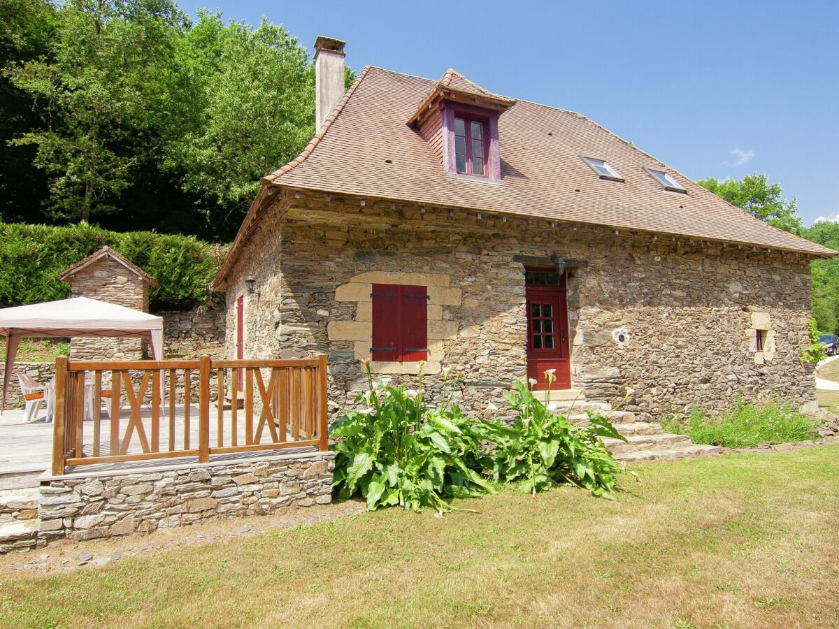 Holiday house Charmantes Chalet mit Schwimmbad - Outdoor photo 5