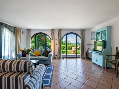 Holiday house Belvilla by OYO La Romola - Features photo 15