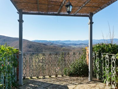 Holiday house Gemütliches Ferienhaus mit Pool - Outdoor photo 3